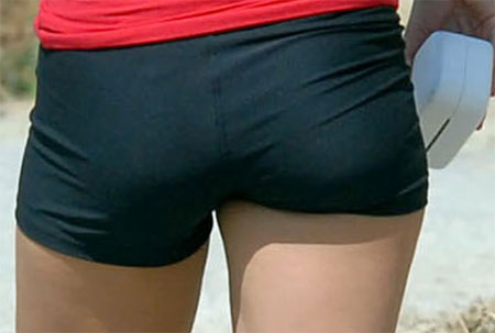 Amanda Bynes Wears Spandex Shorts of the Day