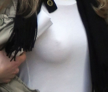 In case you were wondering Jennifer Aniston's nipple is still acting up and
