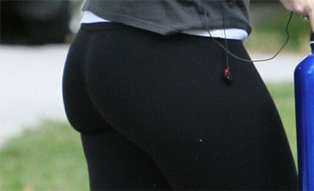 Bryce Dallas Howard's Ass in Leggings of the Day
