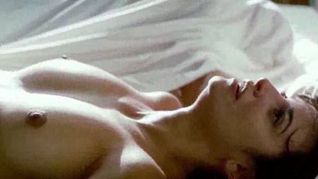 20091210-Penelope_Cruz_Topless_Movie_TOP.jpg